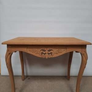 Table semi-basse en chêne