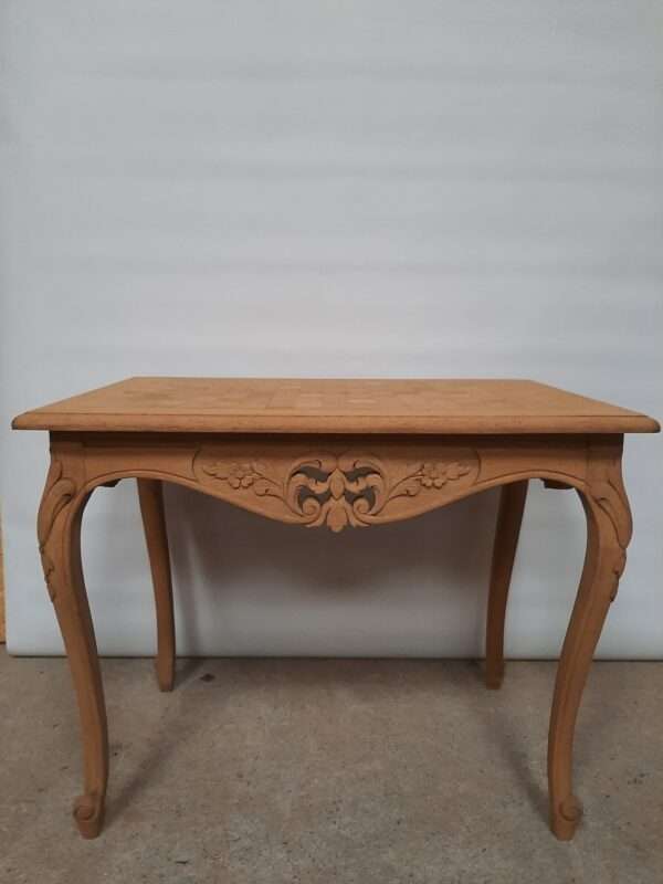 Table semi-basse en chêne