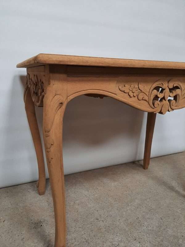 Table semi-basse en chêne – Image 3